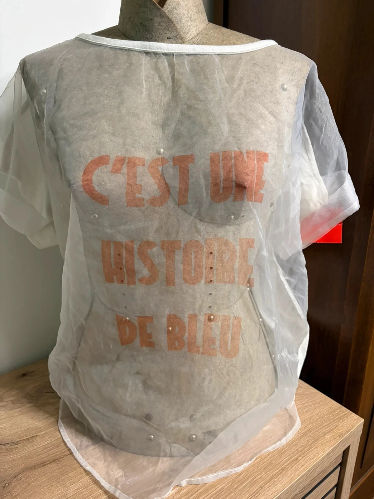 TEE shirt